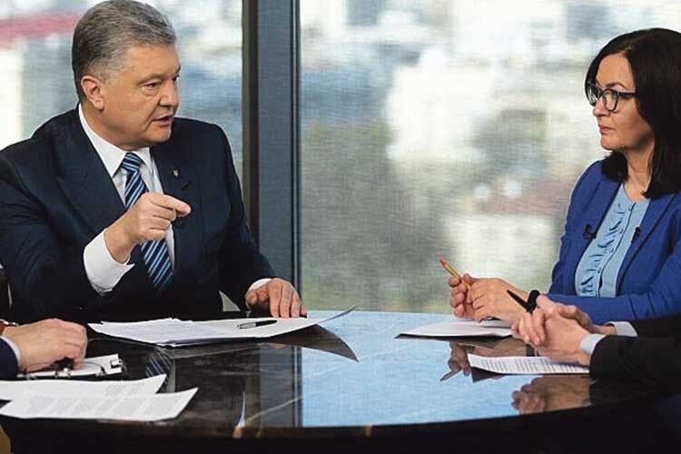 Петро Порошенко: «Відсутність співпраці з МВФ означає дефолт, а дефолт — ​це наступ Росії»