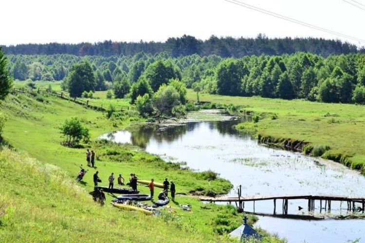 Волинські природолюби розчистили дев'ять кілометрів русла Путилівки