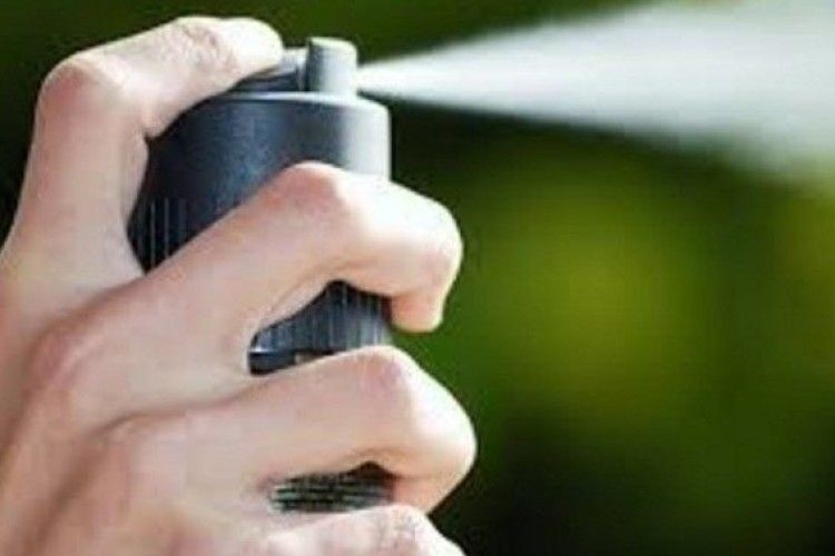 В Острозі двійко студентів вчинили газову атаку