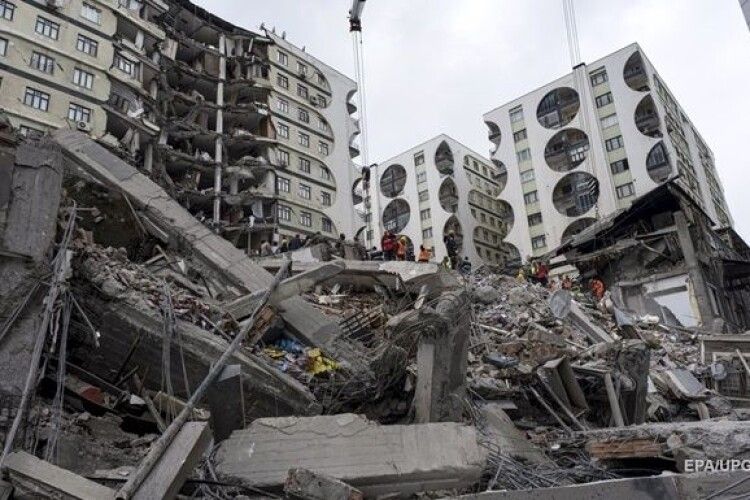 Кількість жертв землетрусу в Туреччині та Сирії наближається до 20 тисяч