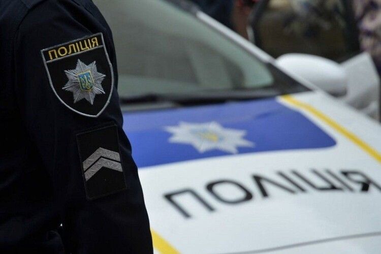 На Волині чоловік викликав додому поліцейських і... отримав штраф