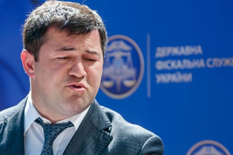 Насіров, як Янукович: досі вважає себе «легітимним»