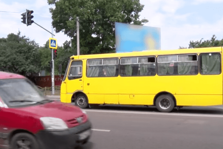 Лучани виступили за новий автобусний маршрут