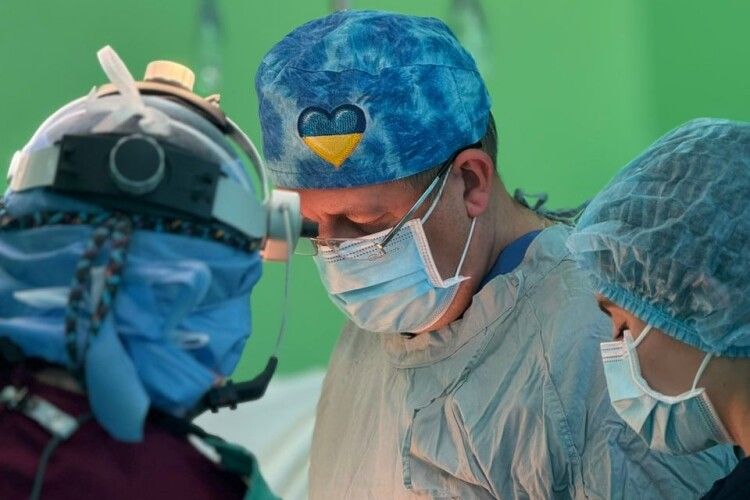 Львівські хірурги врятували нирки маленькій пацієнтці з Луцька