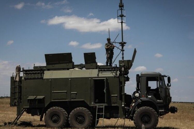 Росія випробовує на Донбасі новітню систему орбітального придушення