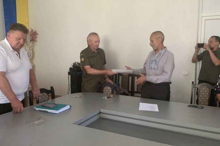 Пройшов полон і повернувся: захисник з Волині отримав державну відзнаку