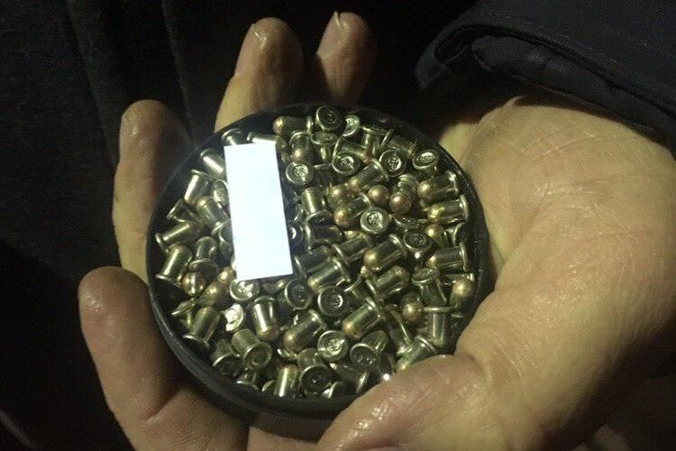 16 тисяч набоїв виявили прикордонники в пункті пропуску на Волині (Фото)