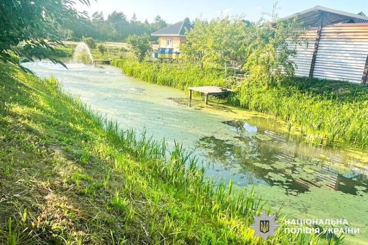 У водоймах на Рівненщині втопилися 2-річний хлопчик та 73-річна жінка