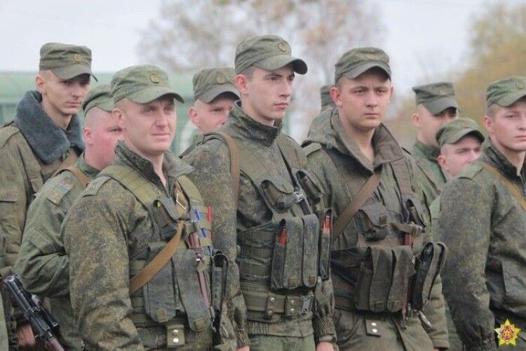 У білорусі затримали директора магазину, який відмовився обслуговувати російських військових
