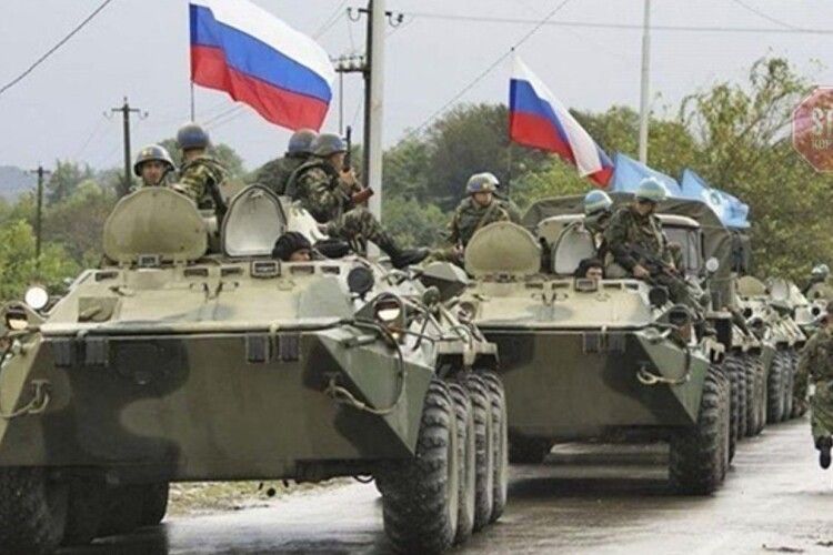 Довга колона російської техніки, що йшла на Київ, застопорилася – розвідка 
