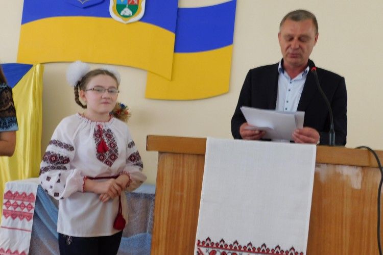 На Горохівщині нагородили 150 найталановитіших учнів
