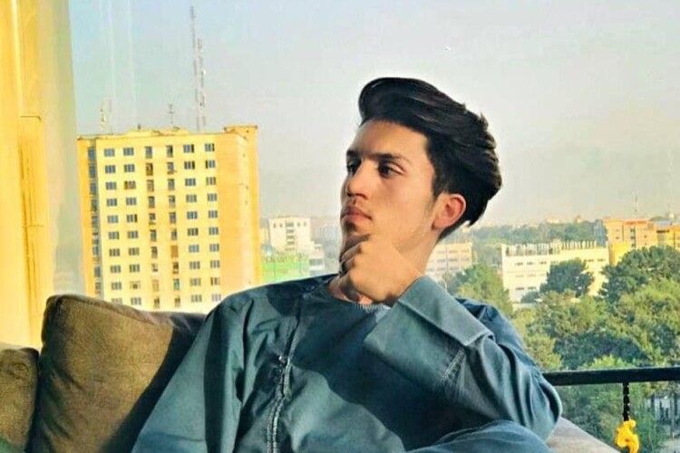 Афганський футболіст загинув, намагаючись втекти з країни у відсіку для шасі літака
