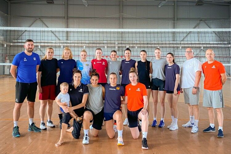 Волейболістки з «Аланти» проведуть сезон у Коломиї