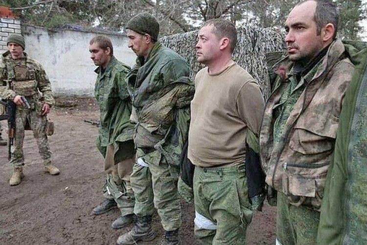 Понад 120 тисяч осіб: журналісти створили сайт зі списками російських окупантів