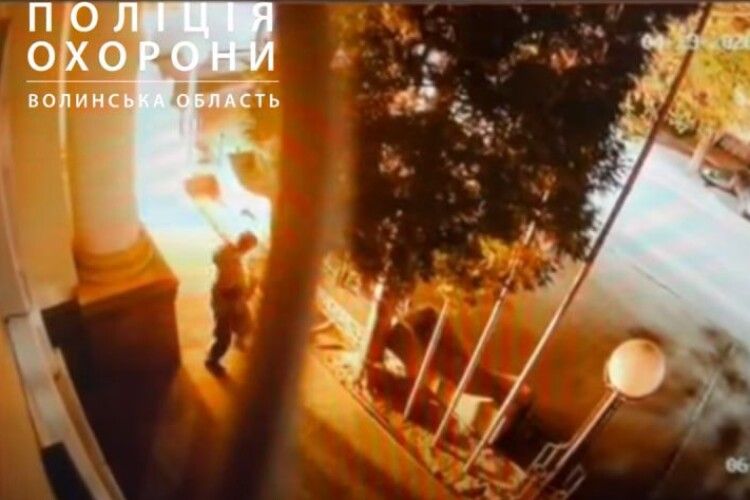 У Луцьку вночі намагалися спалити банк