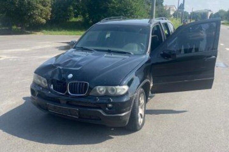 Водія BMW Х5, який на смерть збив жінку біля «Променя» і втік, не взяли під варту