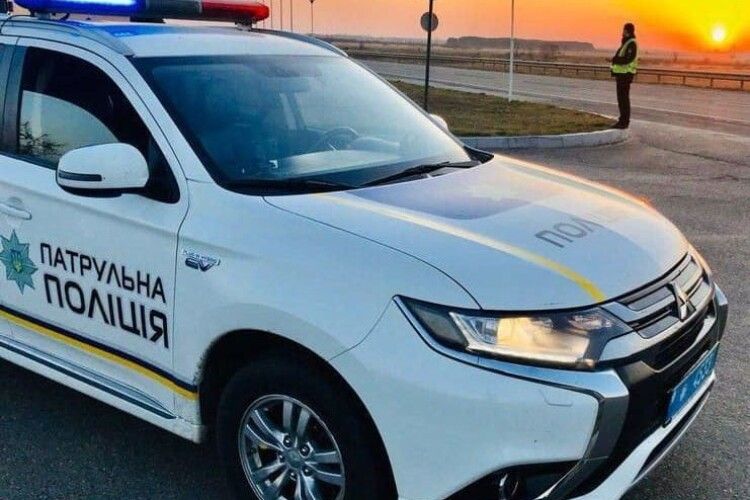 Під час втечі ухилянт протаранив п’ять автомобілів