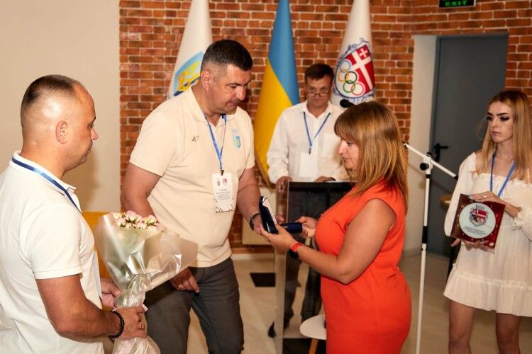 Полеглого волинського легкоатлета Романа Гаврилюка посмертно відзначили нагородою НОК України