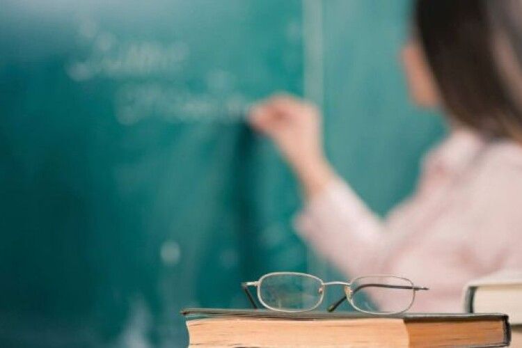 У Луцьку 40 вчителів отримають премії міськради «Успішний педагог». СПИСОК