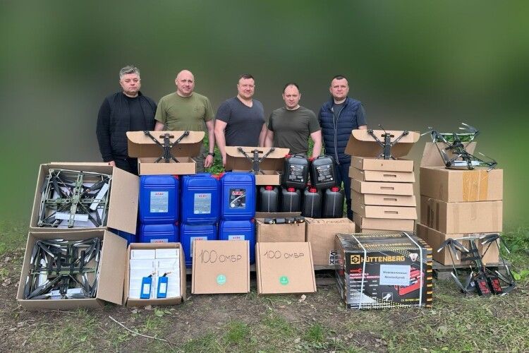 У волинській бригаді подякували Нововолинській громаді за 40 дронів