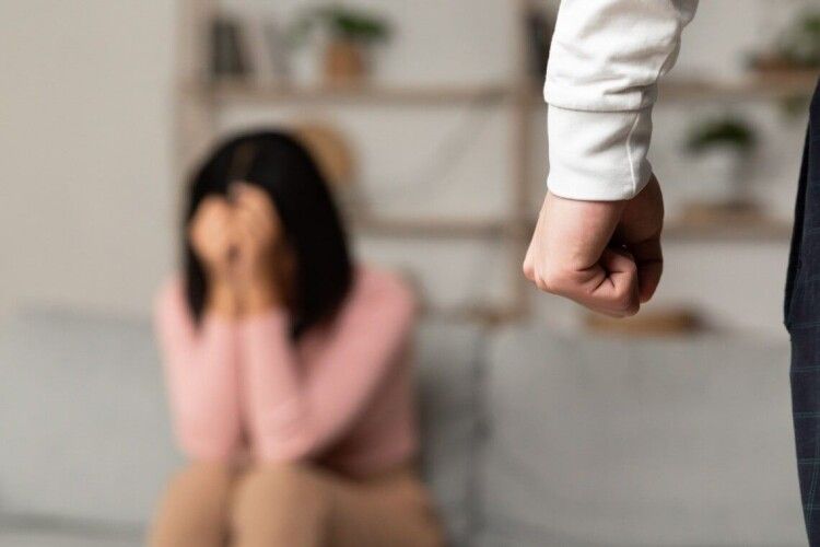 Довів дружину до депресії: як покарали волинянина за систематичне насильство 