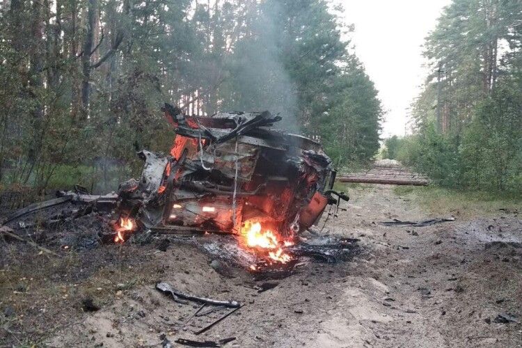 На кордонні з білоруссю підірвався на міні автомобіль, загинули чоловік з дружиною (Фото)