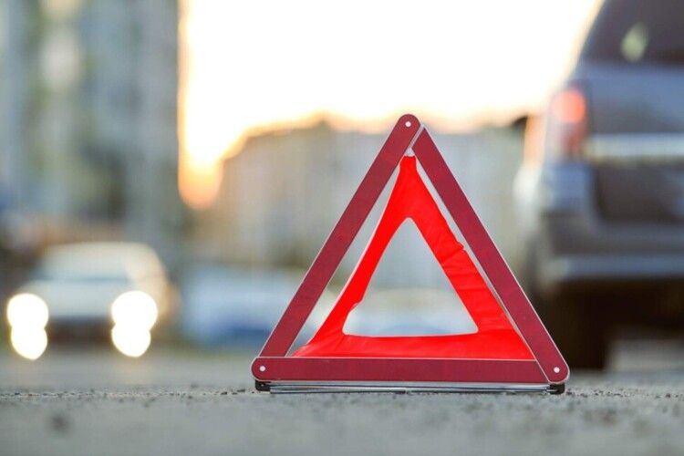 У Луцьку сталося ДТП за участю двох автівок