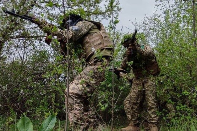 Щоб завдати авіаудари по Україні, рф тримає у готовності декілька об'єктів високоточної зброї