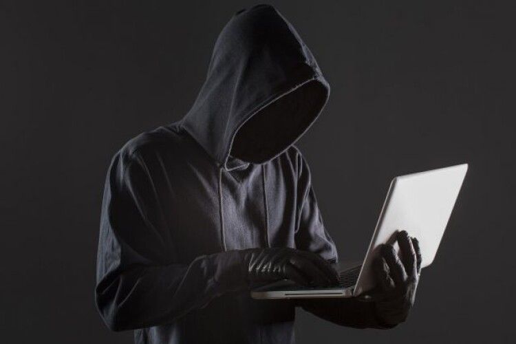 Невидимі друзі: Anonymous зламали сайт Росатому