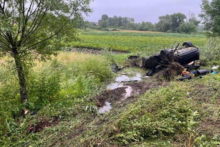 У жахливій ДТП на Львівщині загинула лікарка-інтерн з Полісся (Фото)
