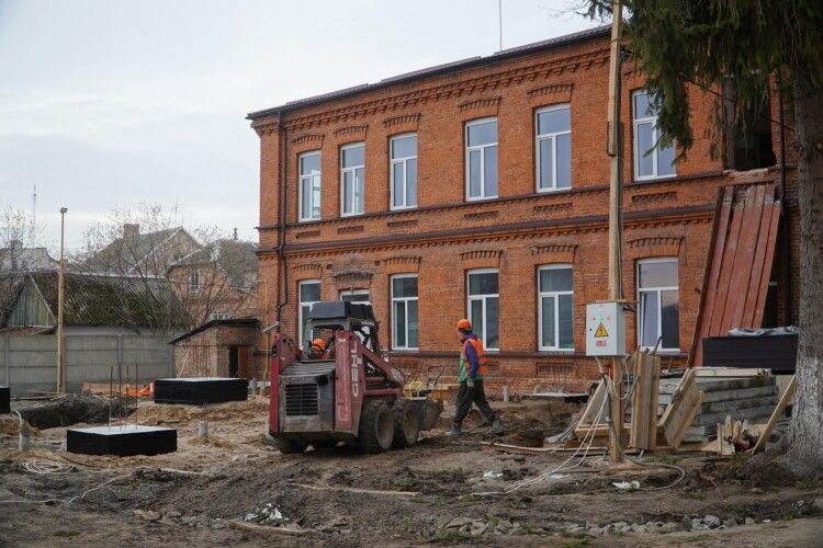 На Волині будівництво реабілітаційного центру для військових планують завершити до кінця 2025 року (Фото)