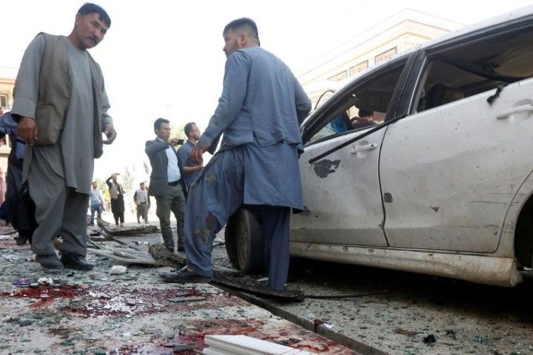В Афганістані підірвали центр реєстрації виборців, десятки людей загинули 