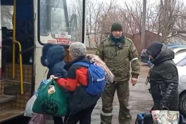 Росіяни самі розповіли, як викрали дітей з захопленого Бердянська й вивезли на Донбас