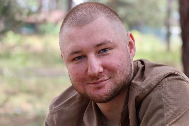 Витатуювати слова Шевченка бійця з Волині спонукав президент Зеленський
