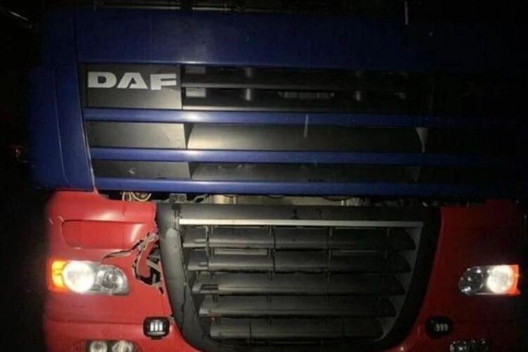 Водій вантажівки з Рівненщини збив на смерть пішохода на Львівщині