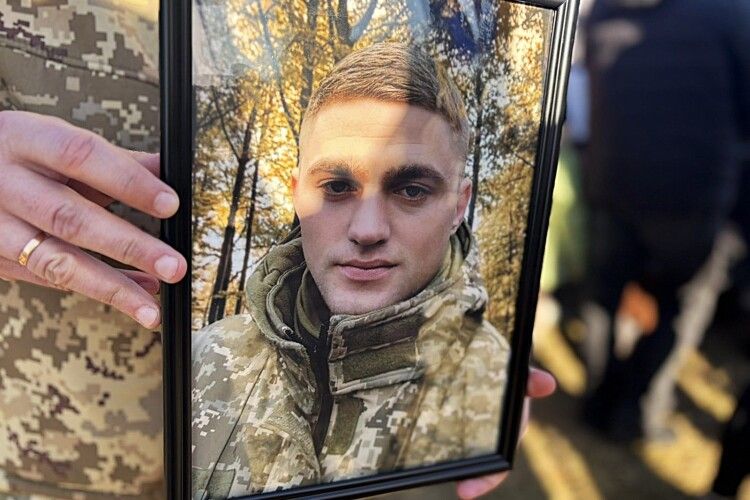 Волинь назавжди попрощалася з молодим Героєм
