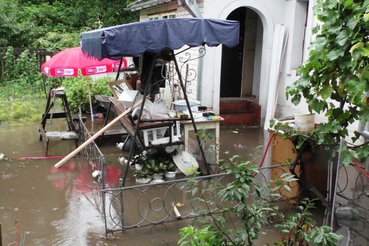 Чернігів накрила потужна злива – під водою опинилося 13 домогосподарств