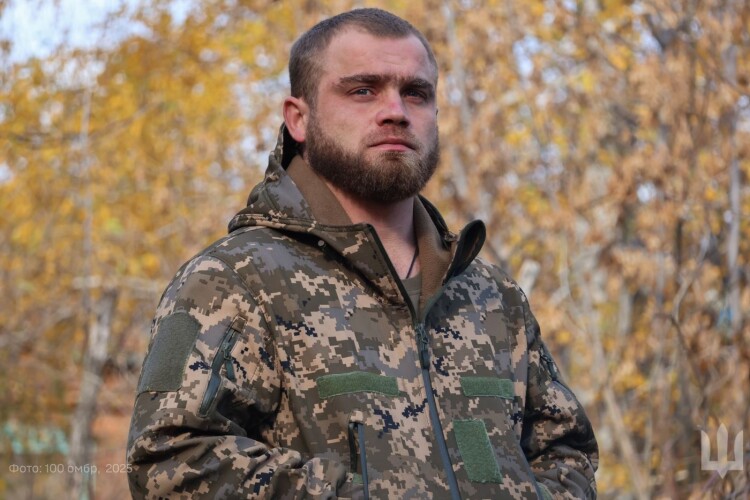 «Яник» із Волині дає жару москалям!