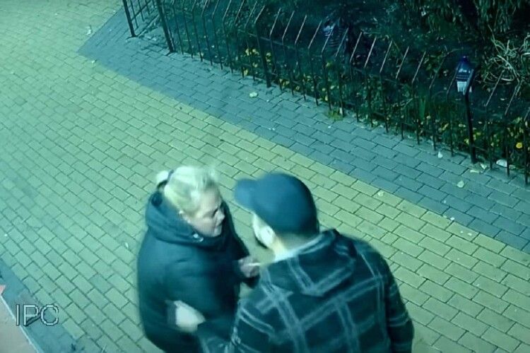 Єпископа, який до синяків побив жінку через собаку, відсторонили від виконання архієрейських обов’язків (Відео моменту)