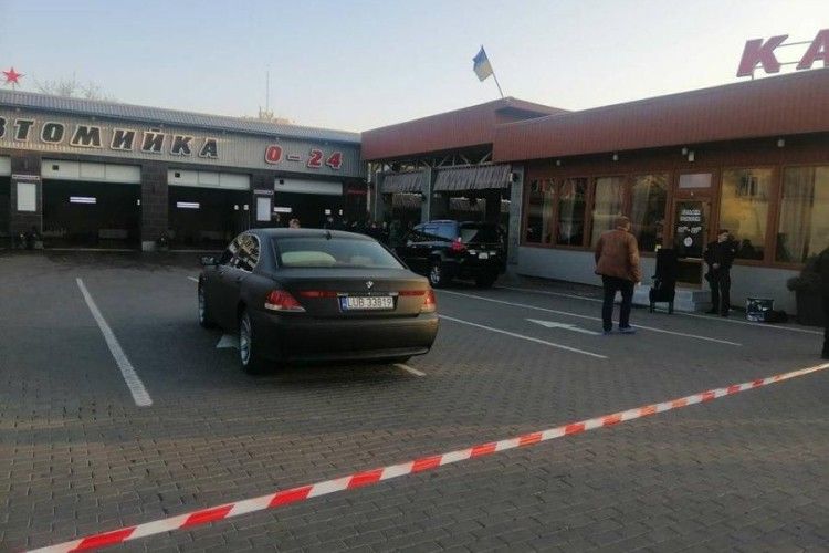 Усі четверо затриманих учасників стрілянини на автомийці у Луцьку – під вартою
