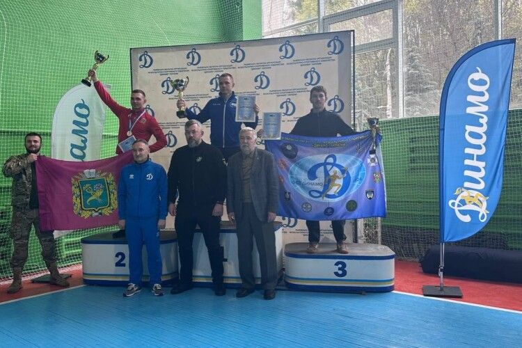 Сила духу та важкий метал: волинські силачі увійшли в трійку найкращих в Україні