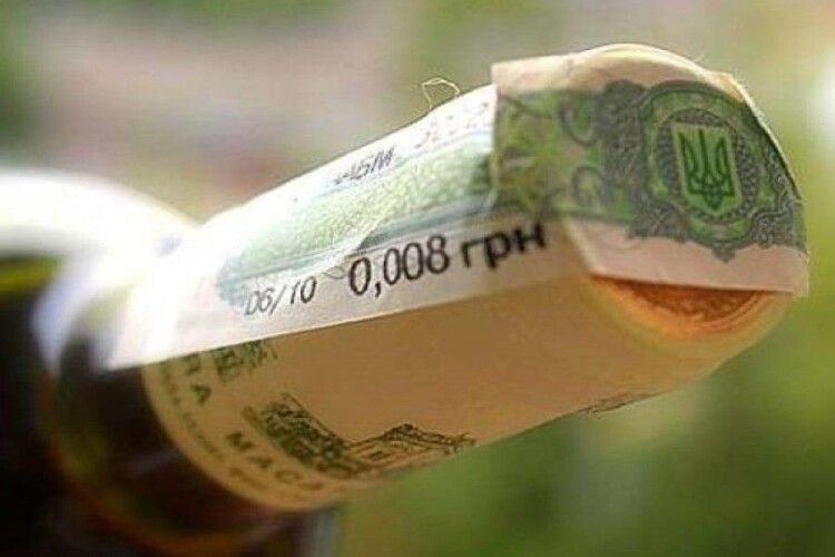Скільки громади Волині заробили на алкоголі та тютюну