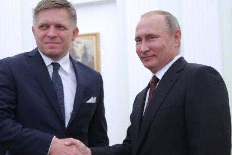 Путін закликав Словаччину зупинити постачання електроенергії та газу в Україну