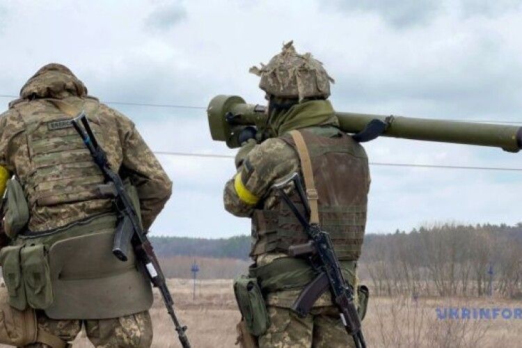 Депутат Сейму Латвії вирушив добровольцем воювати за Україну