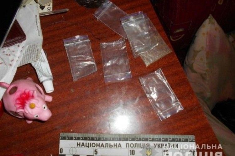 Двоє братів отруїлися в своїй оселі невідомою речовиною
