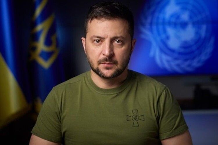 Зеленський звернувся з важливим закликом до жителів Херсона