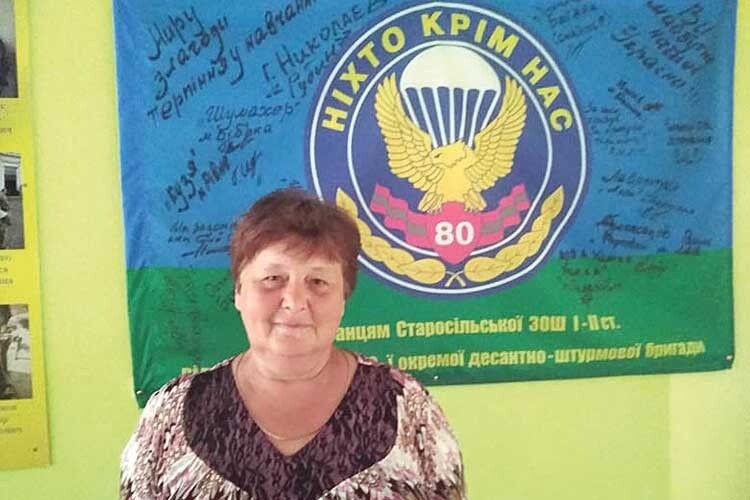 За кожним українським воїном стоїть мати