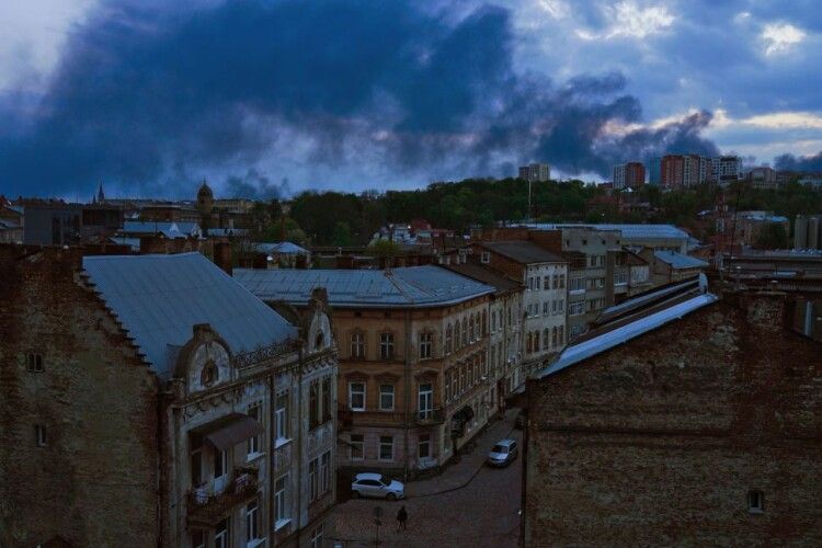 Російська ракета знищила дитячий садок у Львові