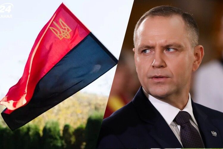 Президент Польщі закликав парламент заборонити червоно-чорний прапор
