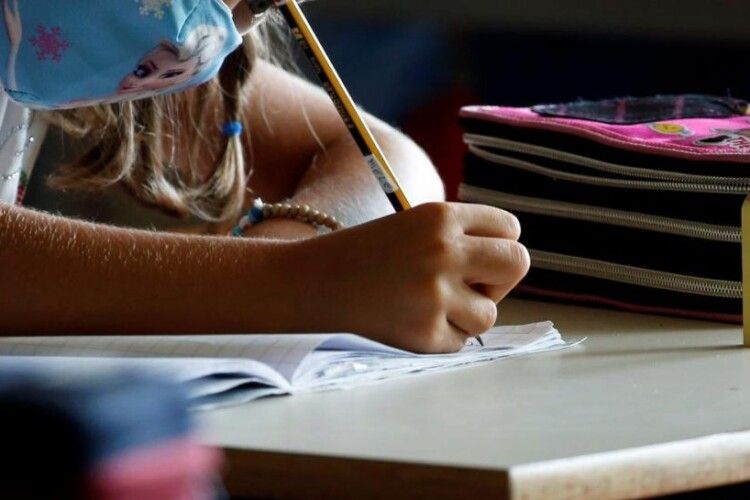 Уряд затвердив базові навички для українських школярів